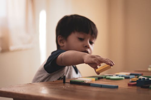 五行木字最旺的字取名男孩